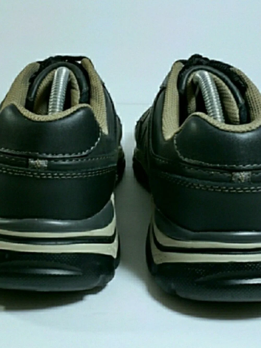 Skechers Revato Texon Leather Hiking Trail Shoes Sneakers